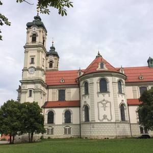 Meet your Posher, Nadine