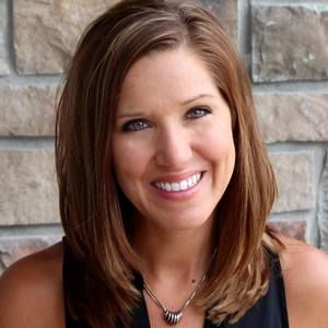 Meet your Posher, Lynn