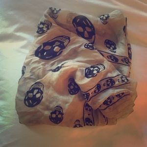 Alexander McQueen scarf