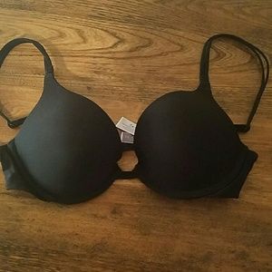 Victoria's Secret black push up bra