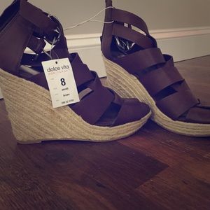 🎉SALE🎉NWT- dolce vita for Target wedges