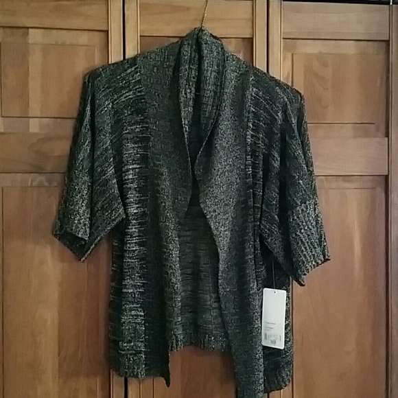 Cartise quarter sleeve cardigan - Picture 1 of 4