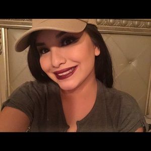 Meet your Posher, Cindy