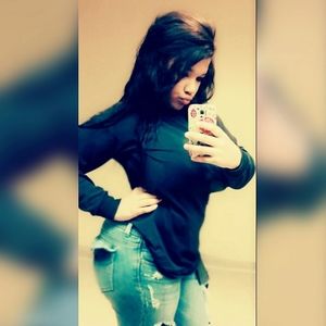 Meet your Posher, Jasmine