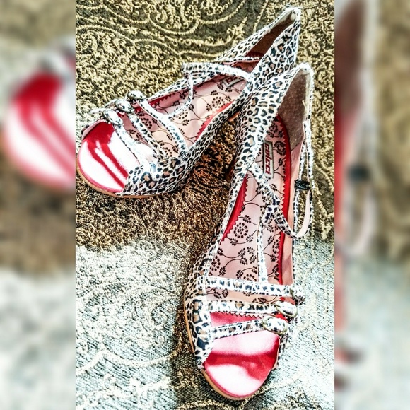 Colcci Pink Leopard Print Italian Low Heel Size 7 - Picture 6 of 8