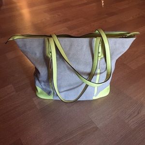 Classic Linen Tote Stella & Dot
