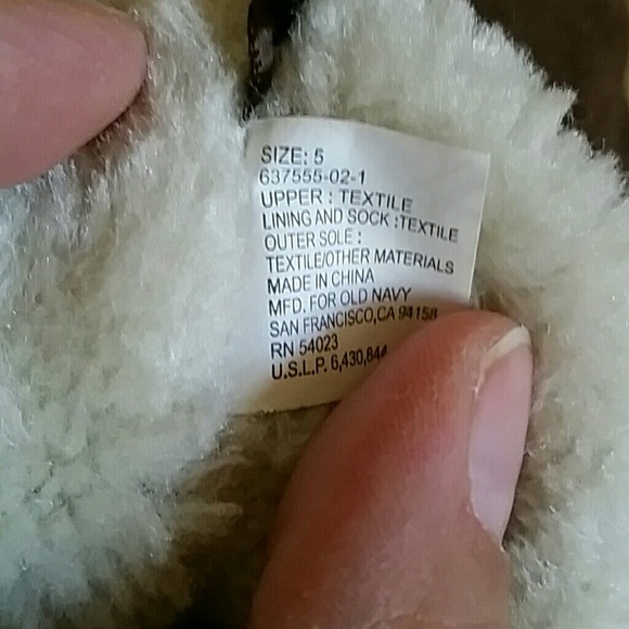 Old Navy faux suede boots - Picture 4 of 4