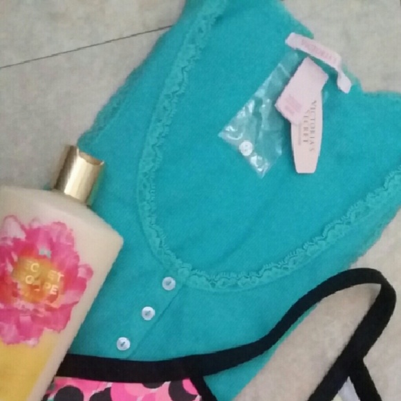Victoria Secret bundle - Picture 3 of 3