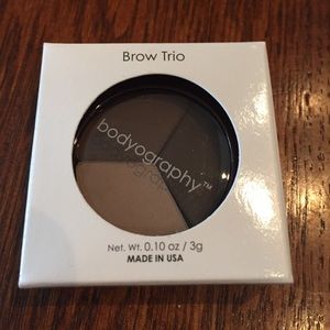 Eyebrow and brow color trio