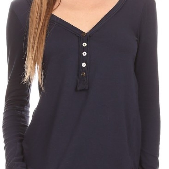 V-neck long sleeve stretch Henley tee - Picture 3 of 3