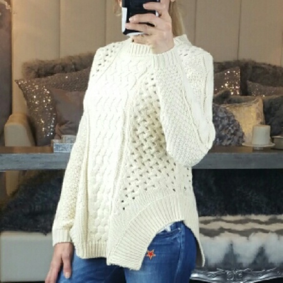 💋HP💋Cream cable knitted sweater NWT - Picture 4 of 4