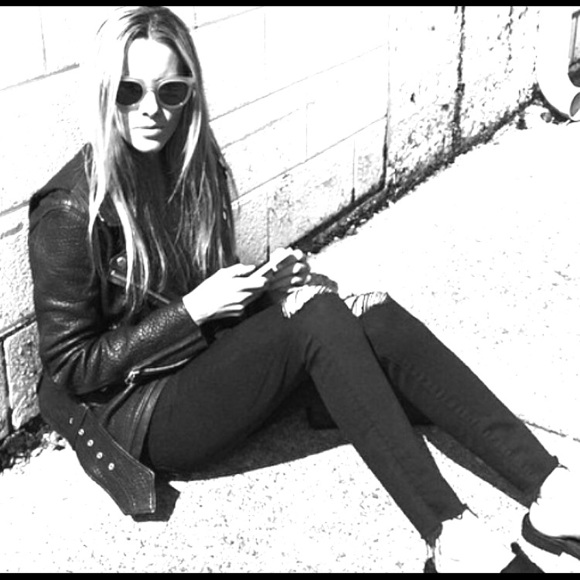 Black Mother Jeans size 25