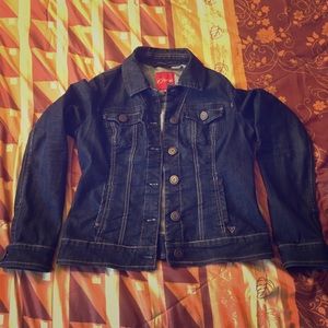 Cute snug denim Guess Jacket
