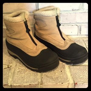 Columbia snow boots