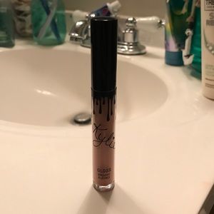 Kylie lip gloss