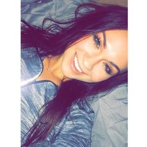 Meet your Posher, Katelyn