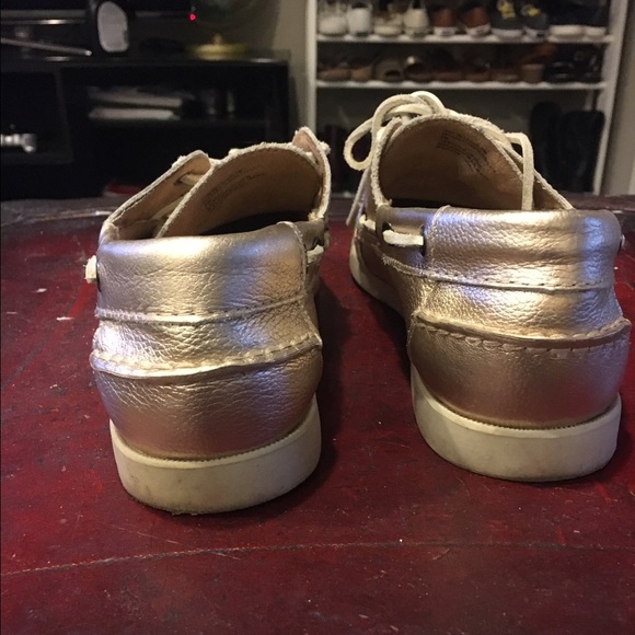 White Mountain Gold tone loafers - Picture 2 of 4