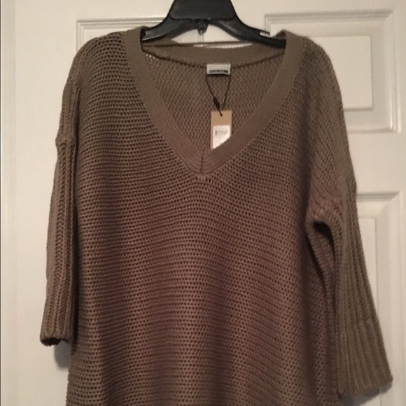 ASOS tan sweater NWT