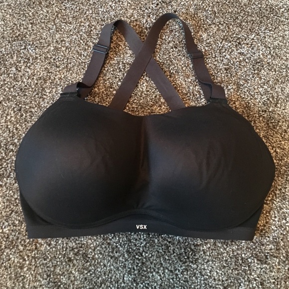 Black VS ultimate sports bra