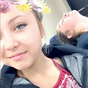 Meet your Posher, Mandy