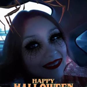 Meet your Posher, Elsa