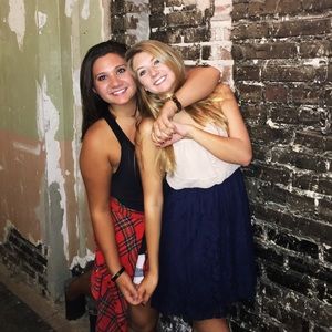 Meet your Posher, Sam