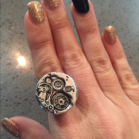 Steampunk gear ring .
