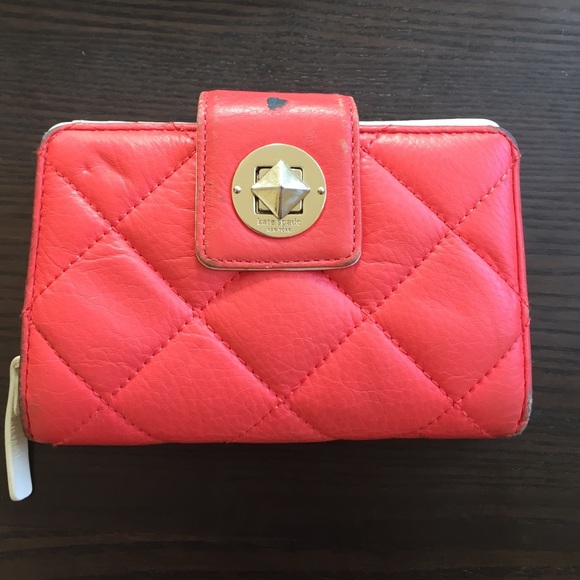 Kate Spade coral and cream wallet