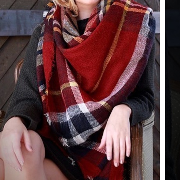 Plaid Scarf - Picture 3 of 3