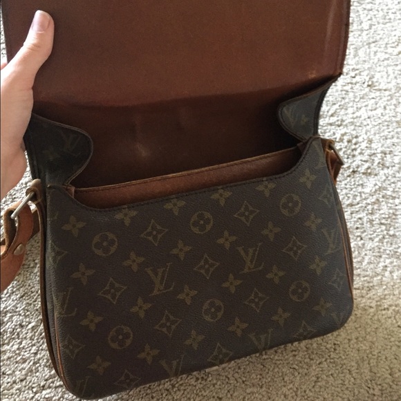 Louis Vuitton Bags - Louis Vuitton Authentic Cartouchiere GM Crossbody Louis Vuitton Bags - Louis Vuitton Authentic Cartouchiere GM Crossbody