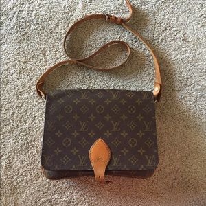 Louis Vuitton Bags - Louis Vuitton Authentic Cartouchiere GM Crossbody Louis Vuitton Bags - Louis Vuitton Authentic Cartouchiere GM Crossbody