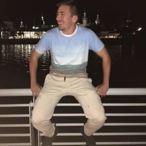 Meet your Posher, Peter