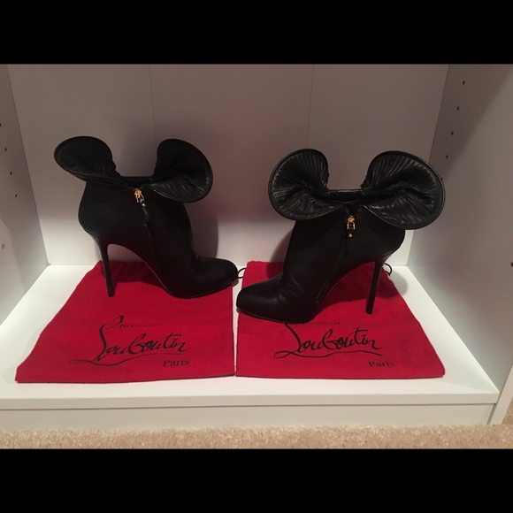 100% AUTHENTIC Sergio Rossi booties