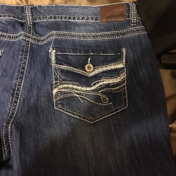 Jeans - Picture 3 of 3