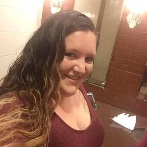 Meet your Posher, Cortney