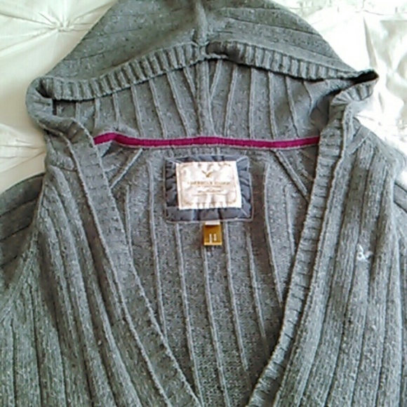 AE hooded sweater - Picture 2 of 3