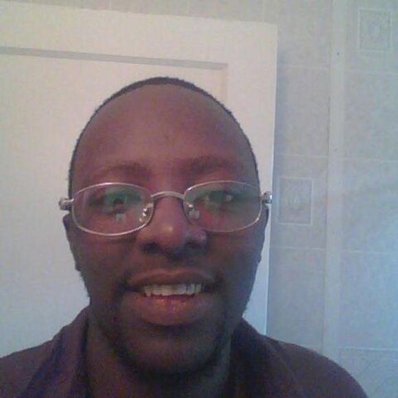 Meet your Posher, Akintunde