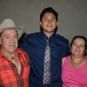 Meet your Posher, Adan