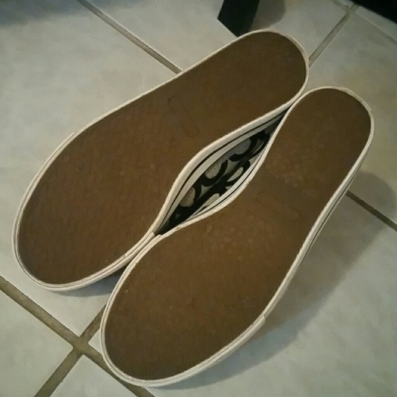 ❗️SOLD❗️Coach Converse Sneakers ✨ - Picture 7 of 8