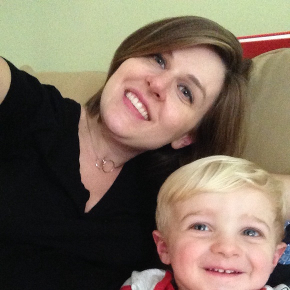 Meet your Posher, Heather - Picture 1 of 1