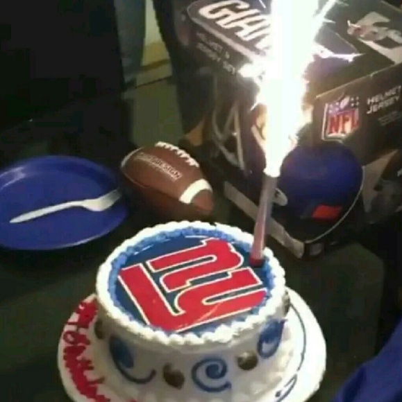 VIP Sparkling Birthday Candle Wedding Cake Candles - Picture 4 of 6