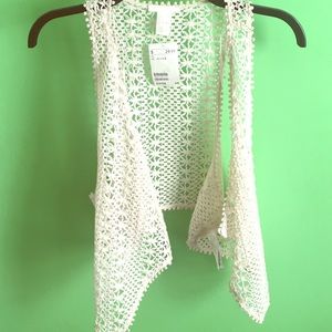 H&M ivory vest