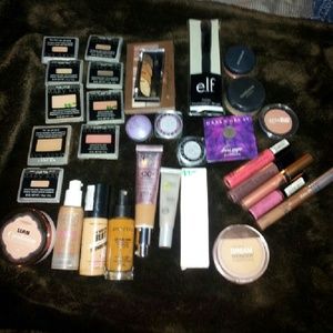 Lots of brand new make up
