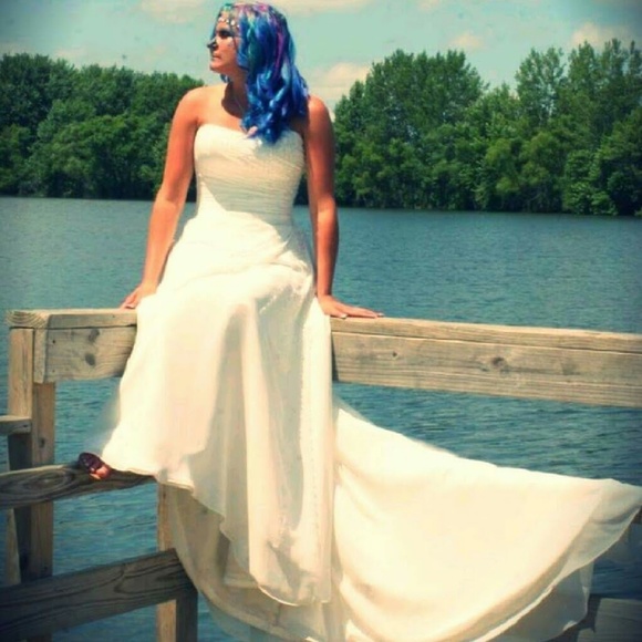 Wedding dresd