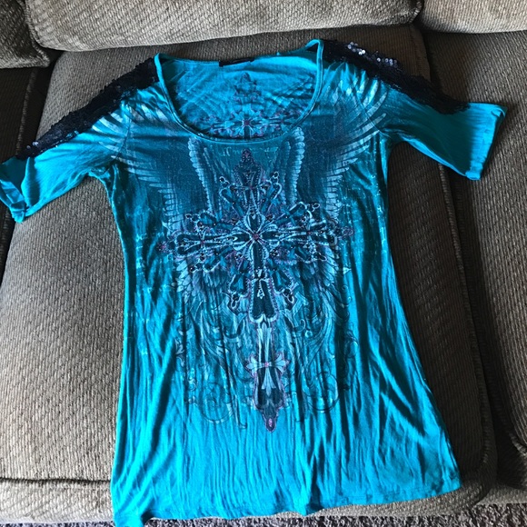 Top, Angels &Diamonds. Size Lg. Wore once like new