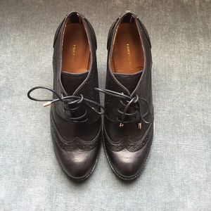 Tommy Hilfiger Black Leather Fabiole Heel