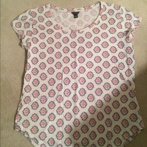 Ann Taylor T shirt