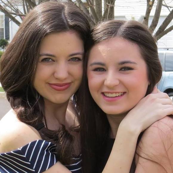 Meet your Posher, Michele - Picture 1 of 1