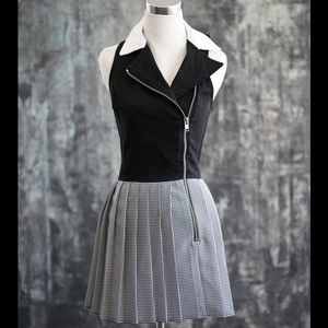 Deandri pleated moto dress