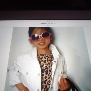 Meet your Posher, Dolly